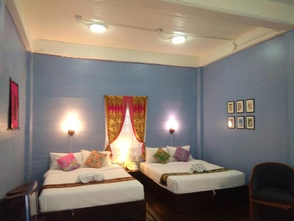 Thaweesuk Heritage Homestay Phang Nga Esterno foto