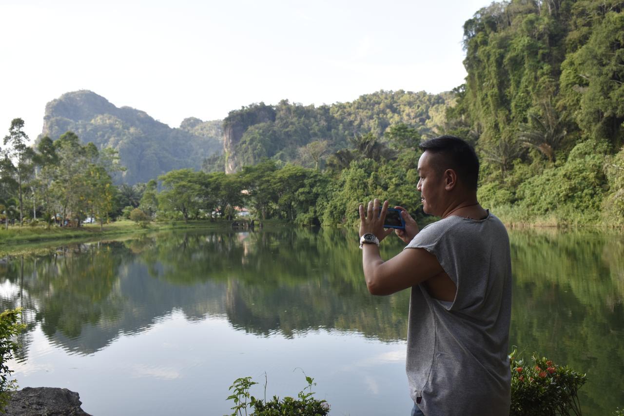 Thaweesuk Heritage Homestay Phang Nga Esterno foto